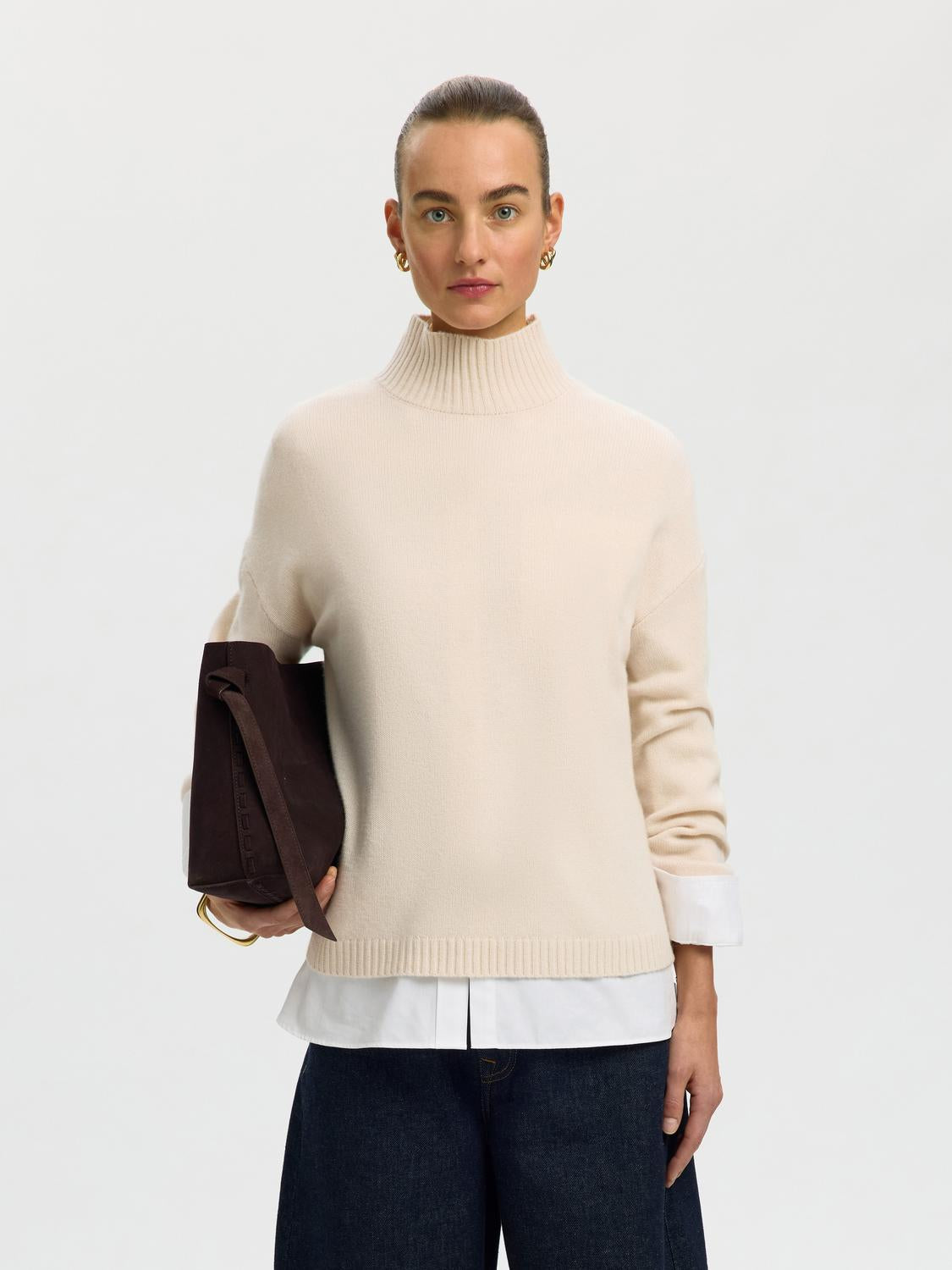 model_shot-front